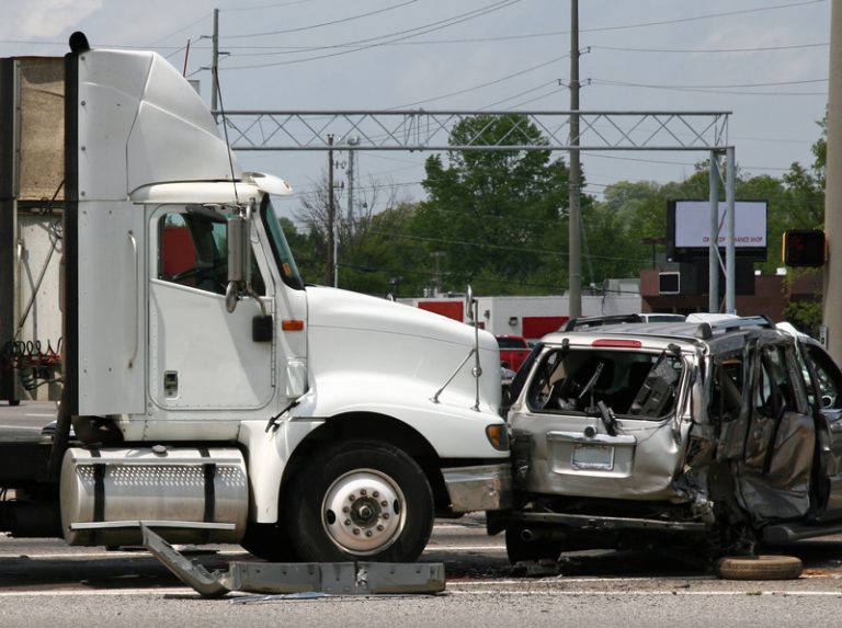 Hire Experienced Truck Accident Lawyers in Humble, TX PM Law Firm